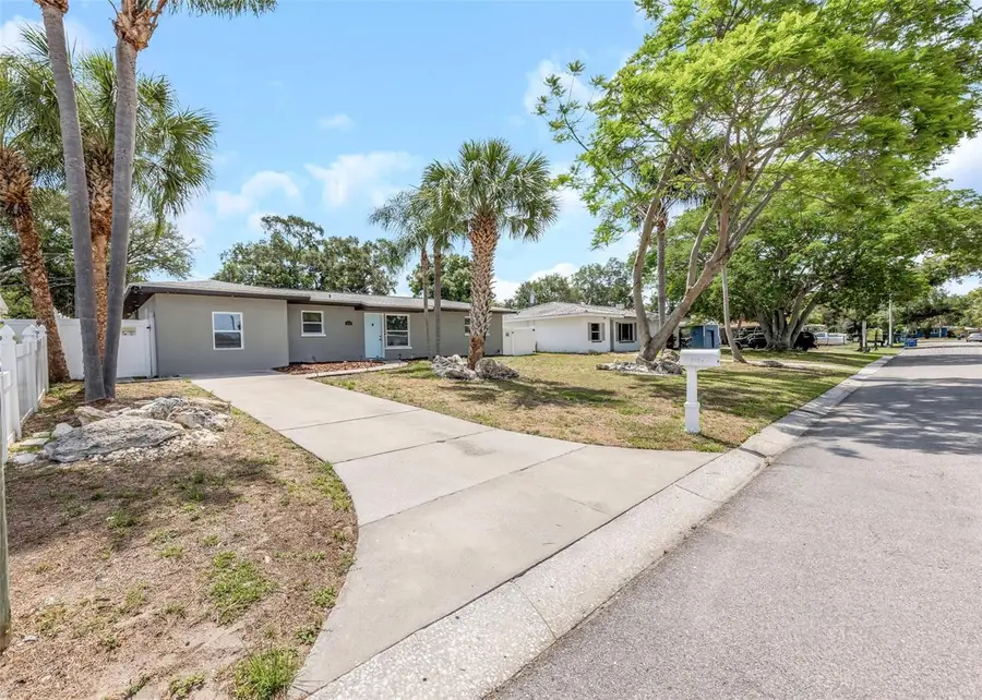 1437 Carlos Avenue, Clearwater, FL 33755 - #3