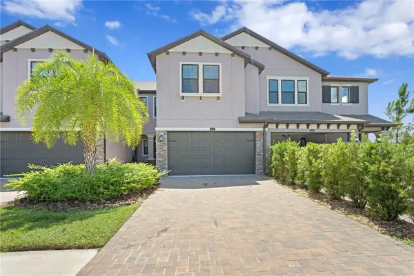 4880 Isola Court, WESLEY CHAPEL, FL 33543