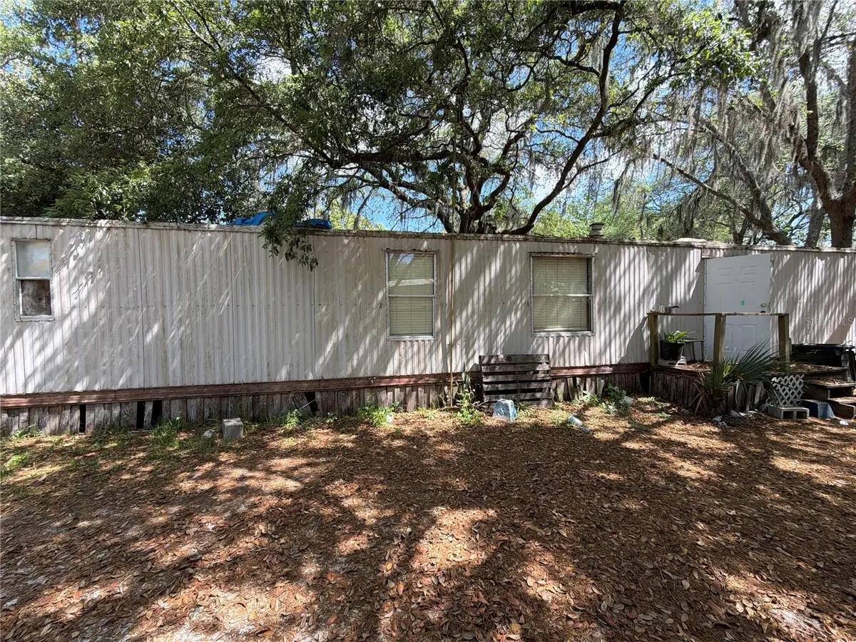 112 Ivanhoe Drive, Satsuma, FL 32189 - #1