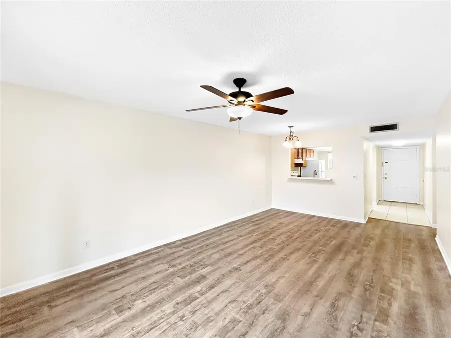 6336 Newtown Circle #36B2, Tampa, FL 33615 - #3