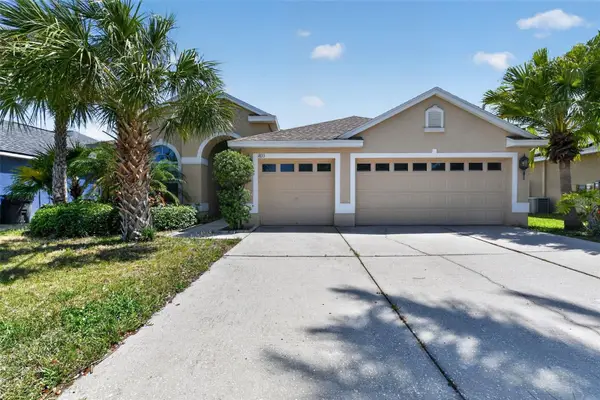 1833 Mira Lago Circle, RUSKIN, FL 33570