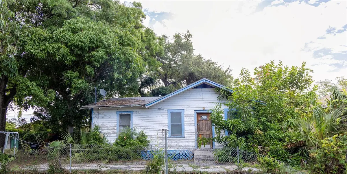 1139 Harveys Ln, Clearwater, FL 33756 - #1