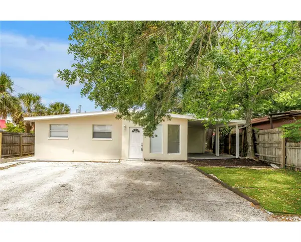 110 NE Monroe Circle N #1, ST PETERSBURG, FL 33702