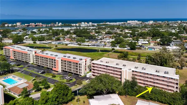 9510 Harbor Greens Way #207, SEMINOLE, FL 33776