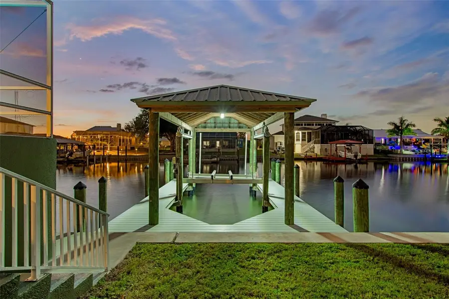 703 Bunker View Drive, Apollo Beach, FL 33572 - #3