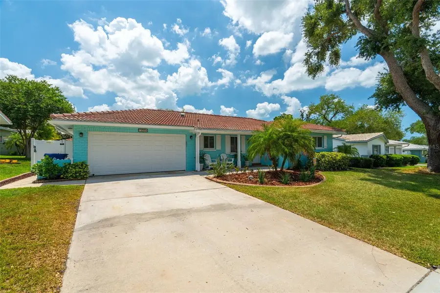 12254 69th Ter Terrace, Seminole, FL 33772 - #2