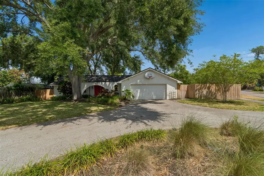 13338 Lake George Lane, Tampa, FL 33618 - #2