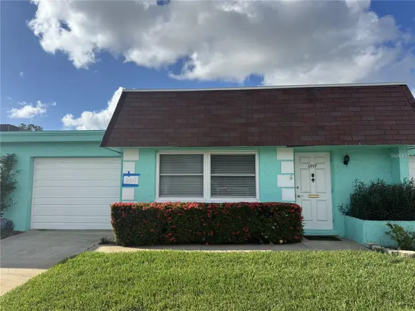 6997 Versailles N, PINELLAS PARK, FL 33781
