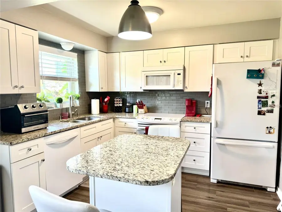 6997 Versailles N, Pinellas Park, FL 33781 - #2