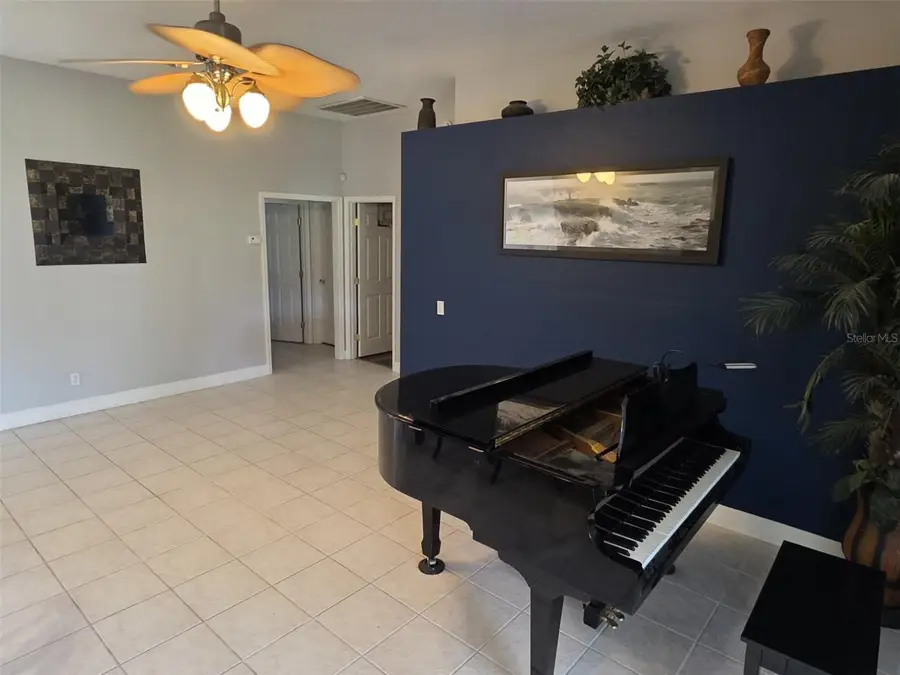 3906 Winchester Road, Lakeland, FL 33811 - #3