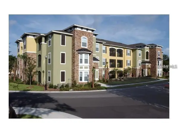 10201 Courtney Palms Boulevard #302, TAMPA, FL 33619