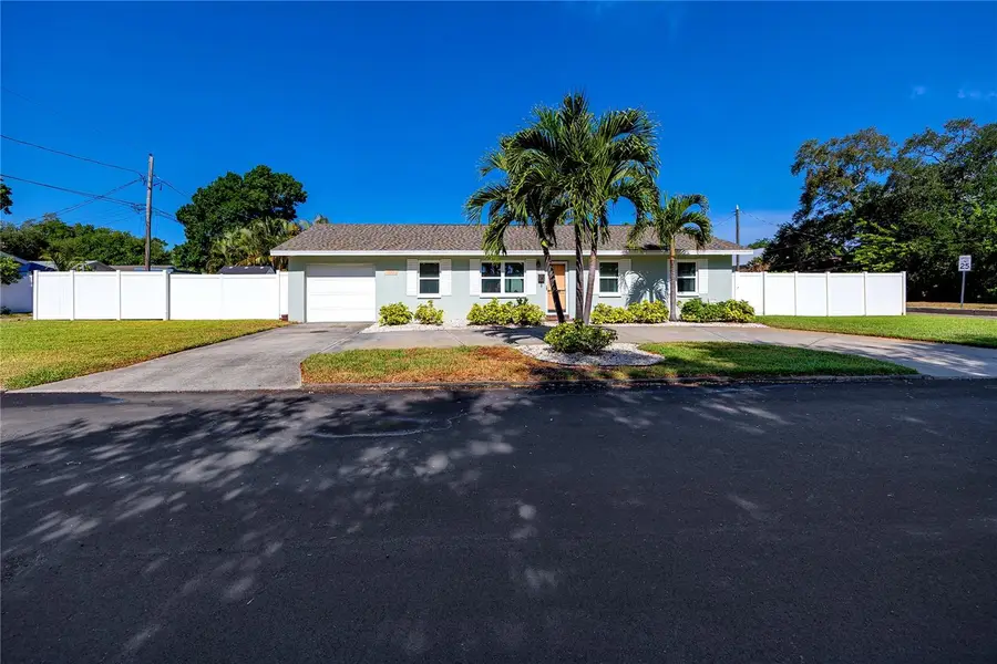 4550 3rd Street N, Saint Petersburg, FL 33703 - #2