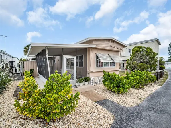 800 Chesapeake Drive #62, TARPON SPRINGS, FL 34689