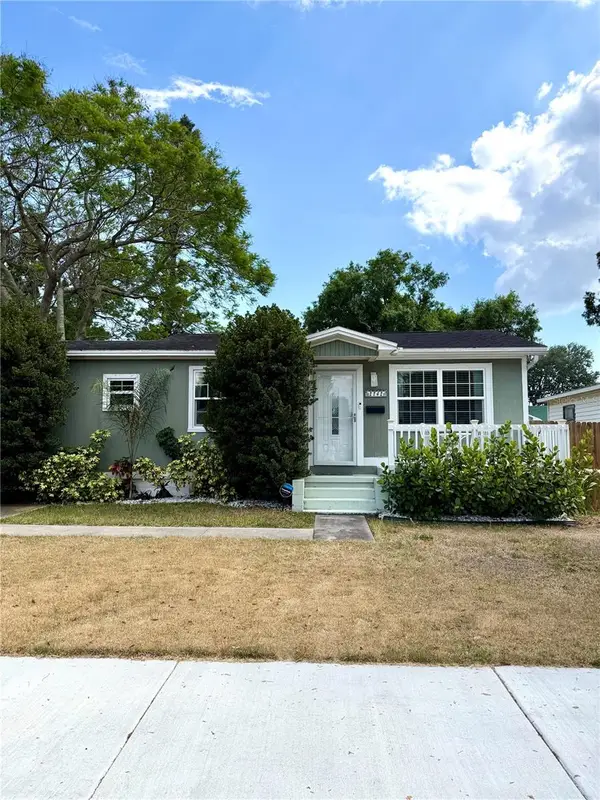 2842 15th Avenue N, ST PETERSBURG, FL 33713