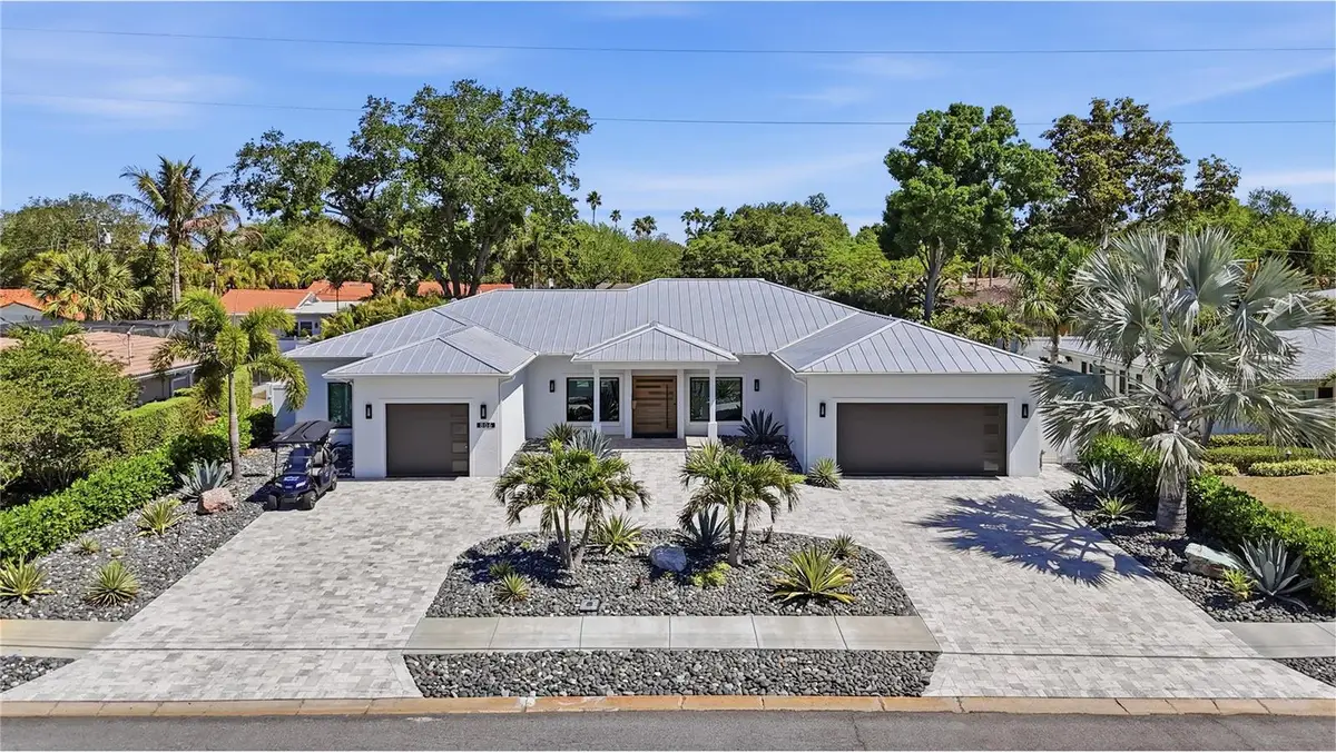 806 Osceola Road, Belleair, FL 33756 - #1