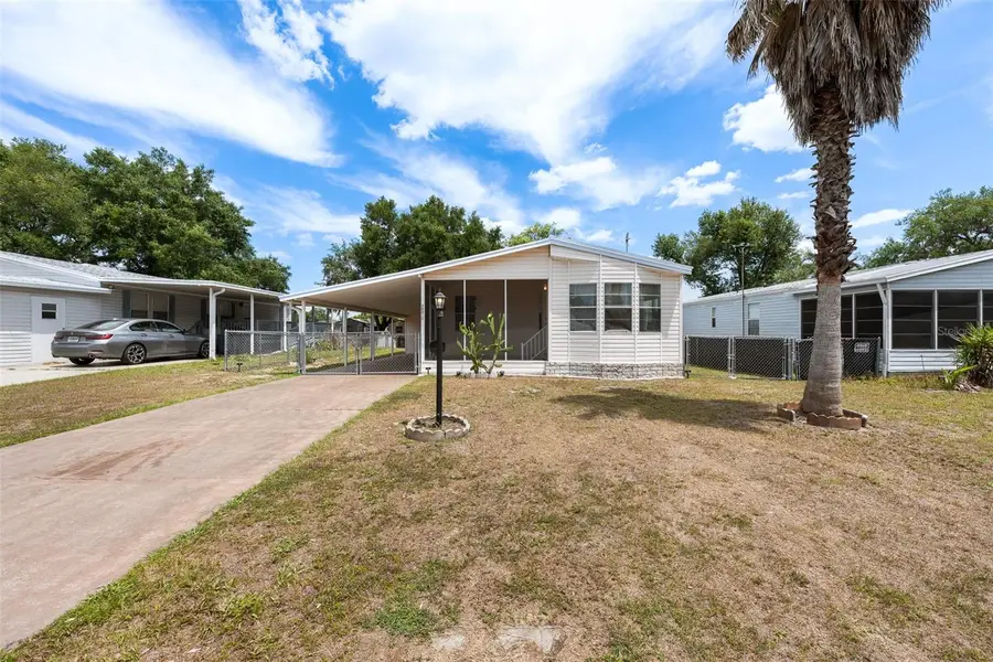 38052 Lawanda Loop, Zephyrhills, FL 33542 - #2