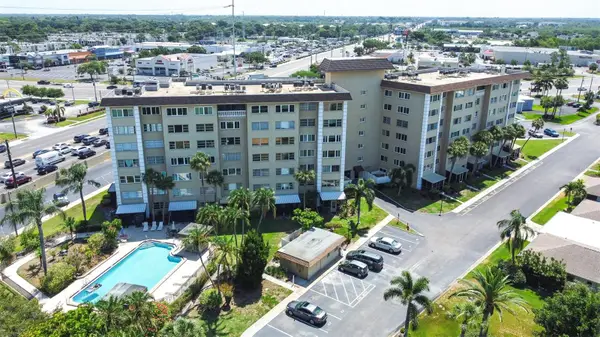 8950 Park Boulevard #609, SEMINOLE, FL 33777
