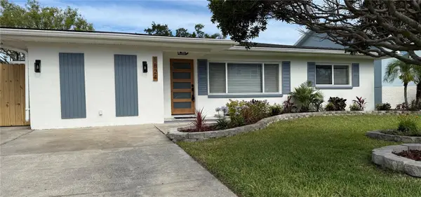 1824 Douglas Avenue, DUNEDIN, FL 34698