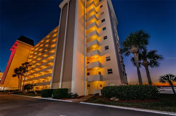 4750 Cove Circle #303, ST PETERSBURG, FL 33708