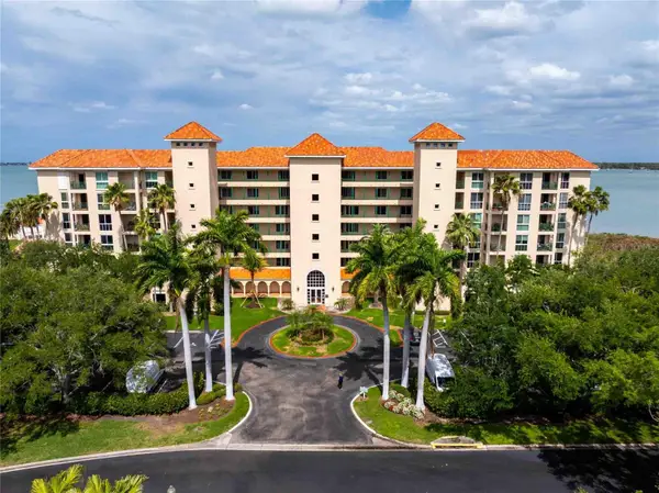 4737 Dolphin Cay Lane S #407, ST PETERSBURG, FL 33711