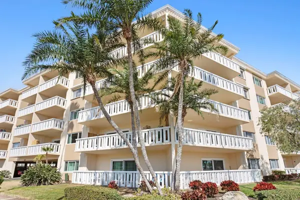 1200 N Shore Drive Ne #403, ST PETERSBURG, FL 33701