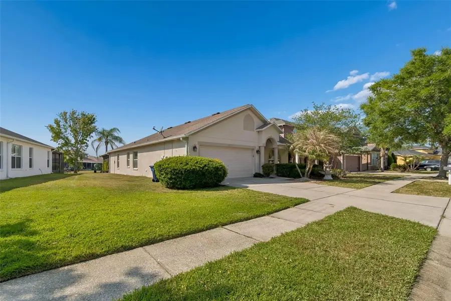 4022 Waterville Ave, Wesley Chapel, FL 33543 - #2