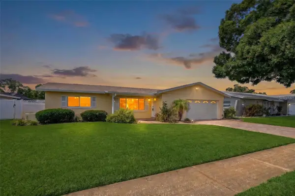 13150 88th Avenue, SEMINOLE, FL 33776