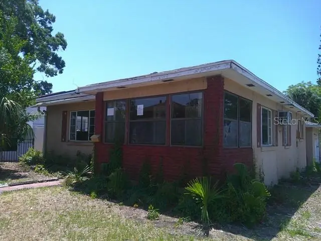 2040 22nd Avenue S, Saint Petersburg, FL 33712 - #1
