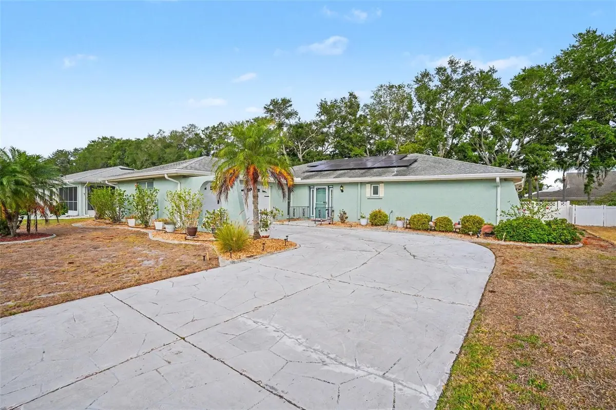 1703 New Bedford Drive, Sun City Center, FL 33573 - #1