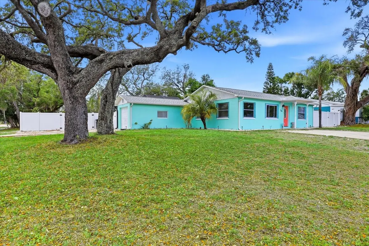 712 S Glenwood Avenue, Clearwater, FL 33756 - #1