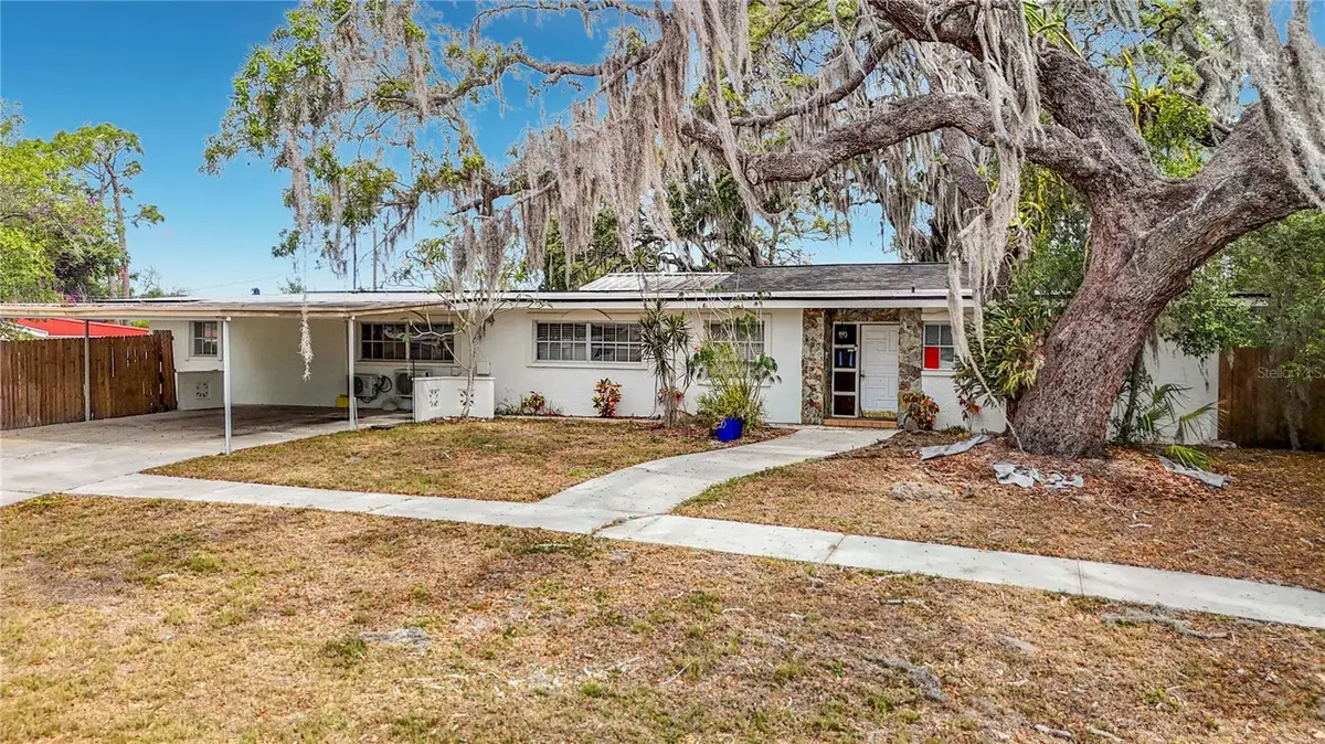5433 Front Drive, Holiday, FL 34690 - #1