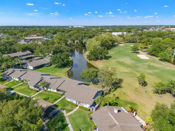 140 Ashley Lane, OLDSMAR, FL 34677