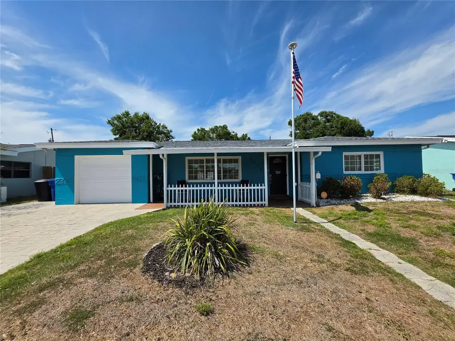 6033 38th Avenue N, Saint Petersburg, FL 33710 - #2
