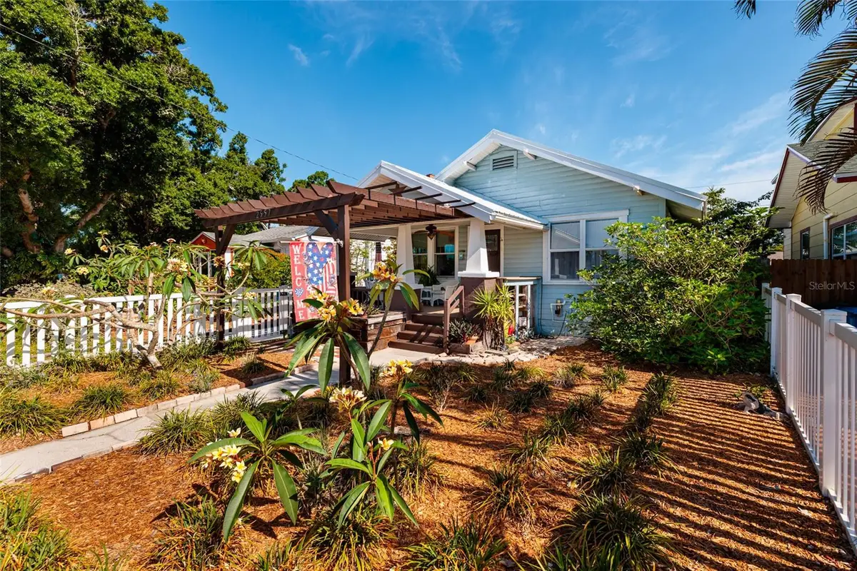 2557 16th Avenue N, Saint Petersburg, FL 33713 - #1