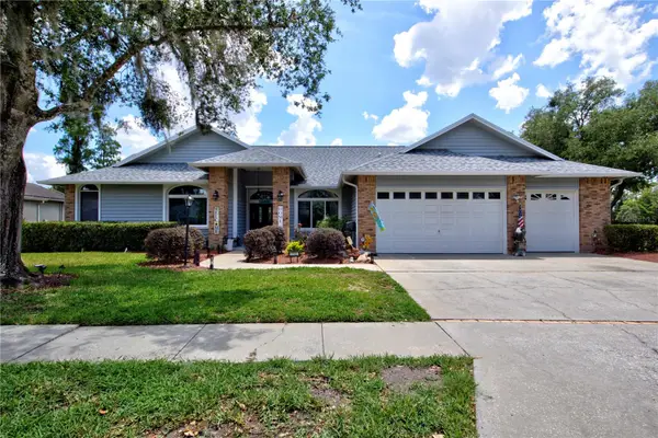 5725 Wedgefield Drive, ZEPHYRHILLS, FL 33541