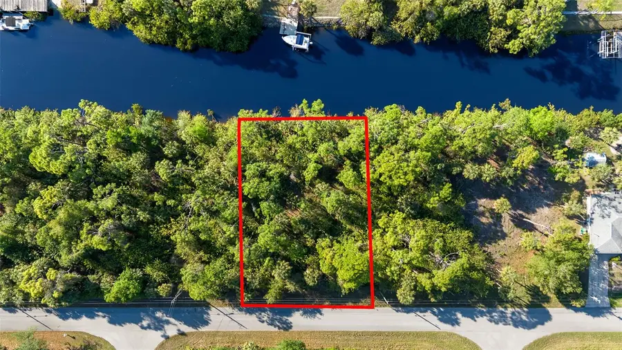 425 Cheshire Street, Port Charlotte, FL 33953 - #2