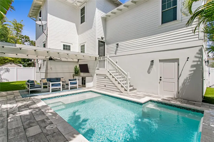 1223 5th Street S, Saint Petersburg, FL 33701 - #2
