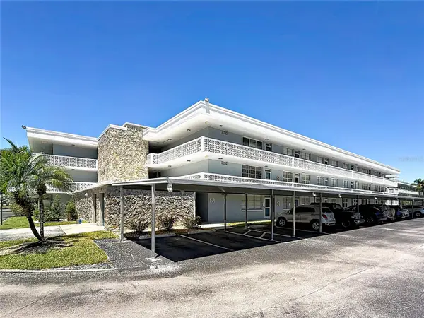 4720 Locust Street Ne #311, ST PETERSBURG, FL 33703