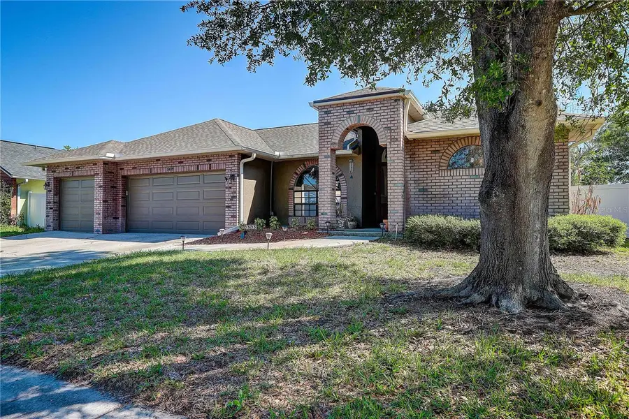 1418 Buckner Road, Valrico, FL 33596 - #2