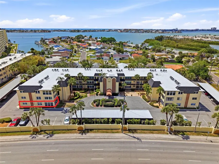 4780 Cove Circle #101, Saint Petersburg, FL 33708 - #3