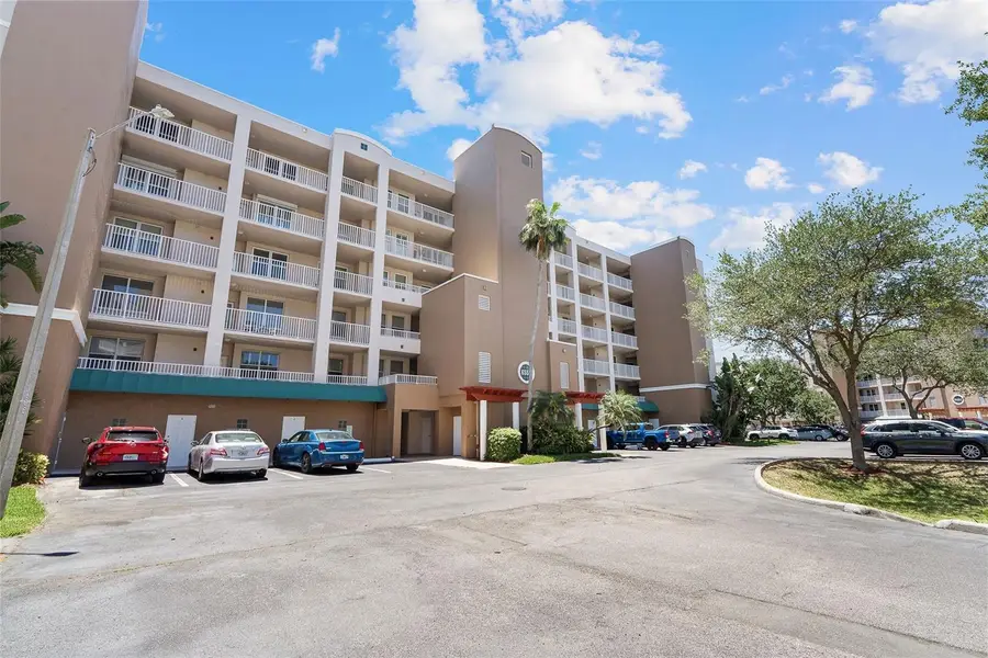 6551 Shoreline Drive #6402, Saint Petersburg, FL 33708 - #2