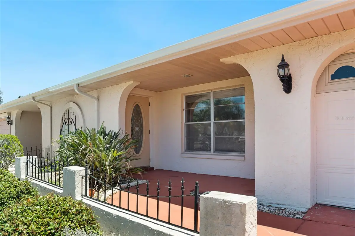 1027 Bluewater Drive, Sun City Center, FL 33573 - #1