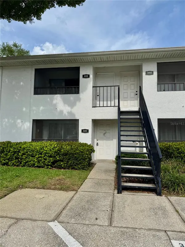 3804 N Oak Drive #X21, TAMPA, FL 33611