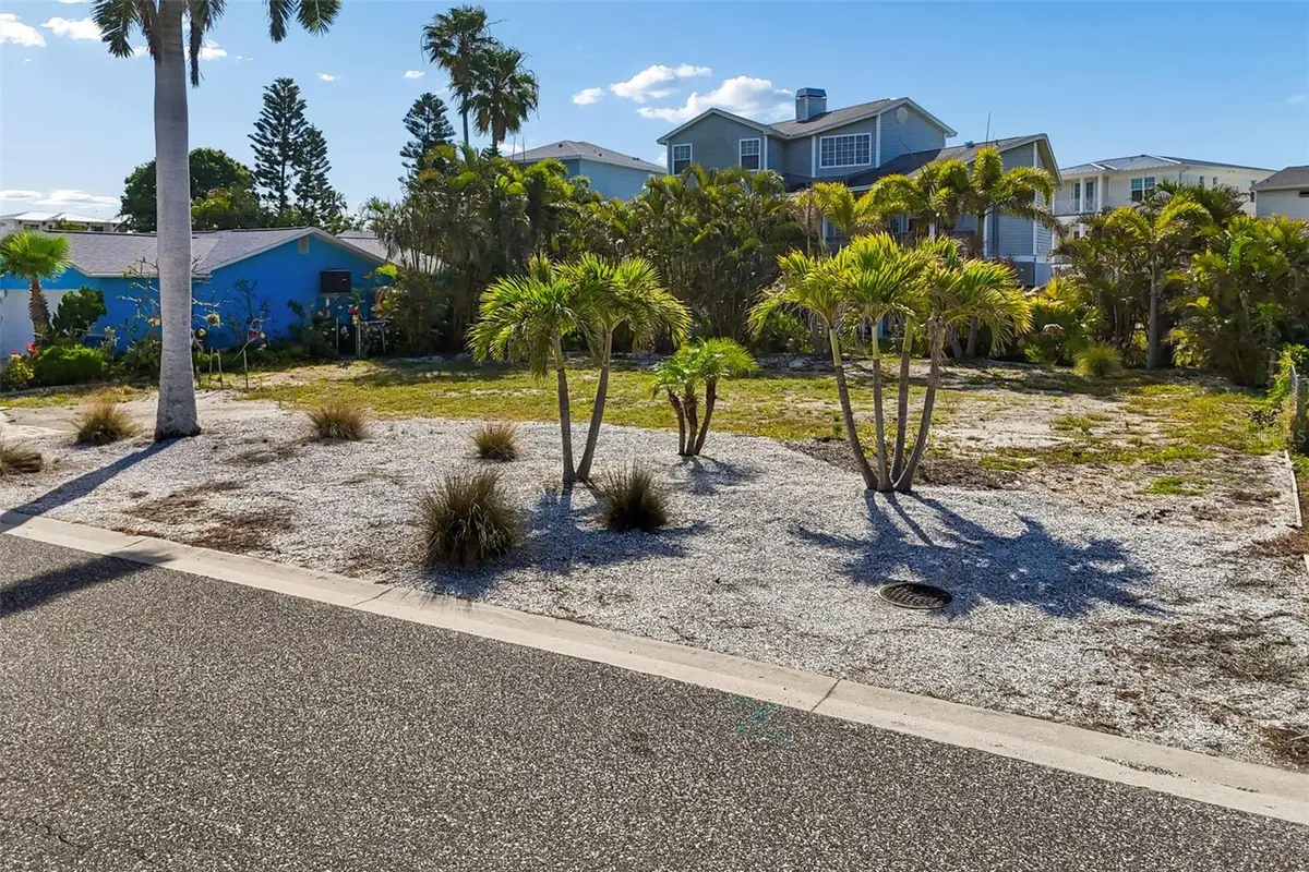 211 176th Terrace Drive E, Redington Shores, FL 33708 - #1