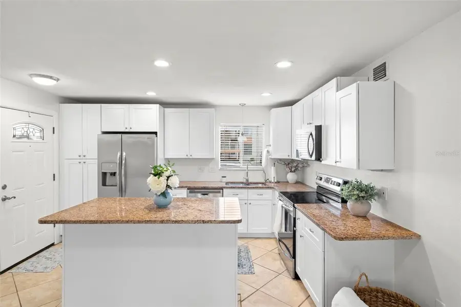 657 99th Avenue N #101, Saint Petersburg, FL 33702 - #3