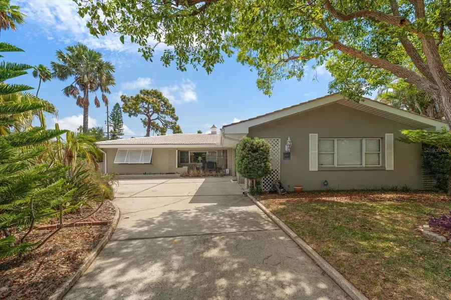 109 Ponce De Leon Boulevard, Belleair, FL 33756 - #2