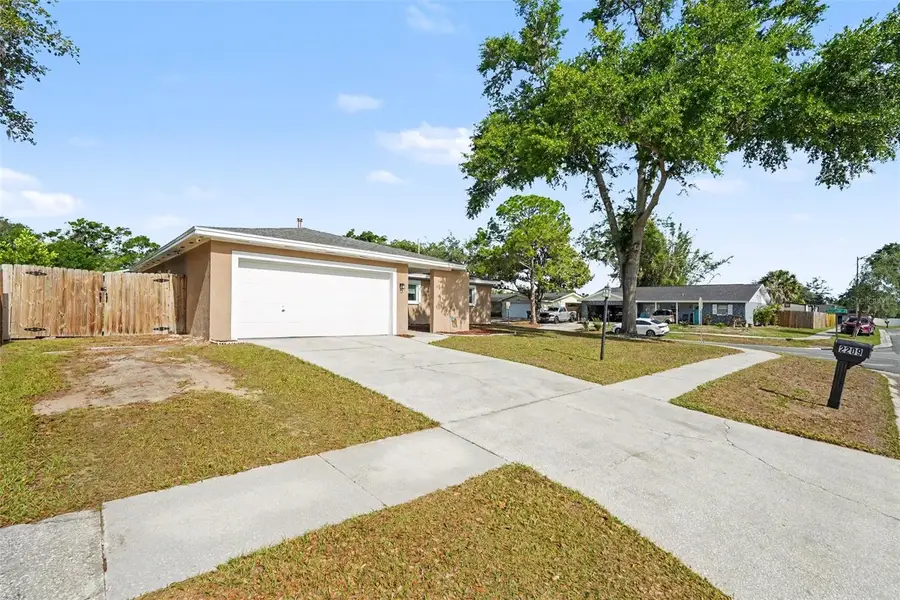 2209 Sherbrook Drive, Valrico, FL 33594 - #2