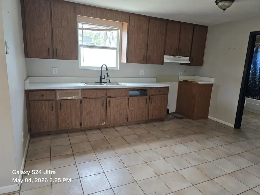 12111 Hill Street, Tampa, FL 33612 - #3