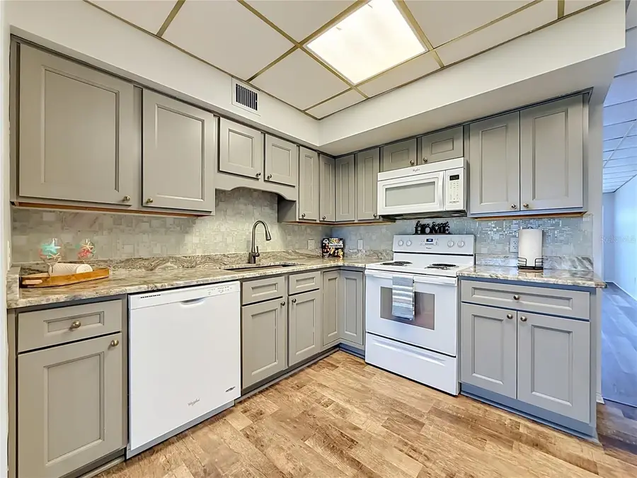 5860 43rd Terrace N #1513, Kenneth City, FL 33709 - #2