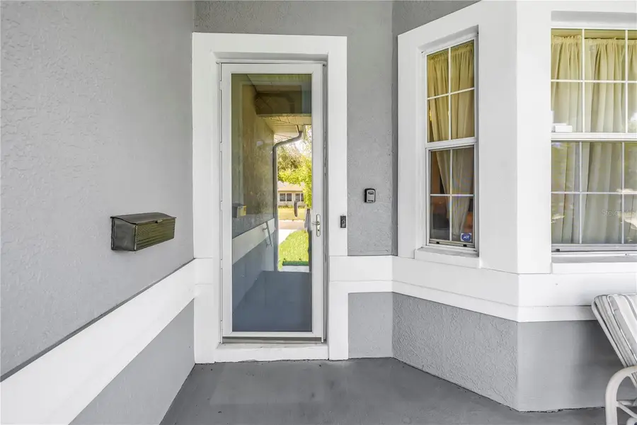 459 Northmoor Avenue N, Saint Petersburg, FL 33702 - #3